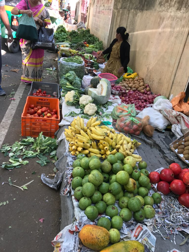 A veggie market by the street