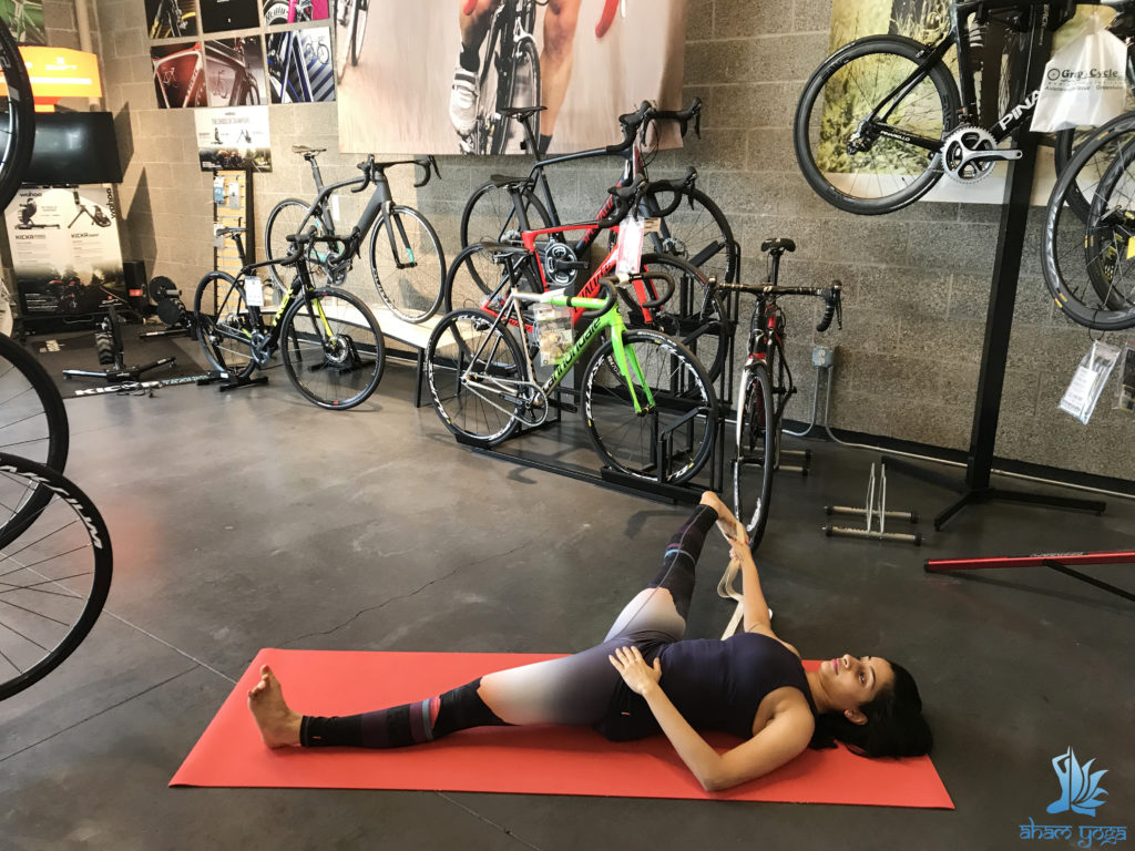 Top 10 Yoga Poses for Cyclists - Arundhati Baitmangalkar 